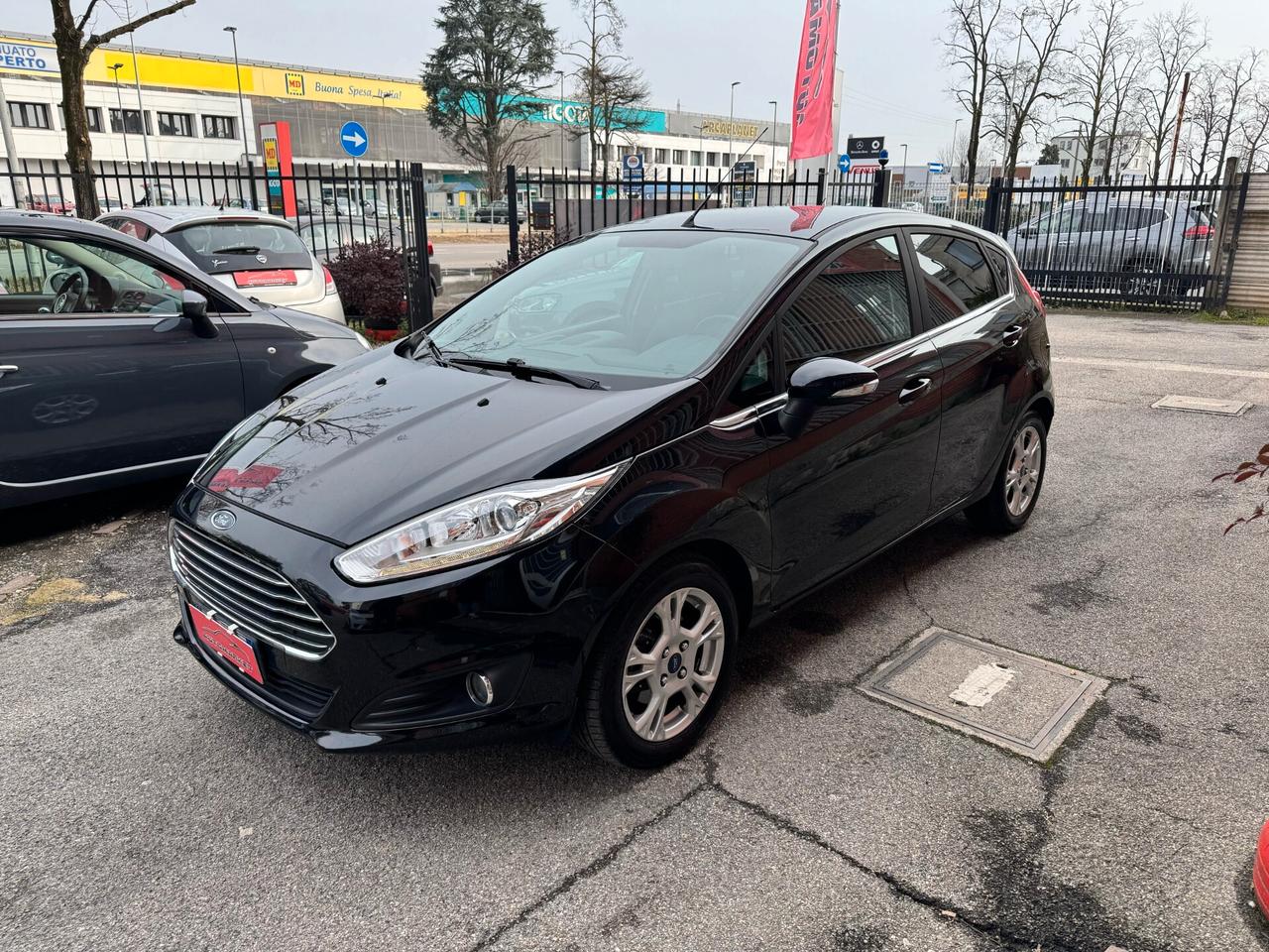 Ford Fiesta 1.5 TDCi 75CV 5p Titanium