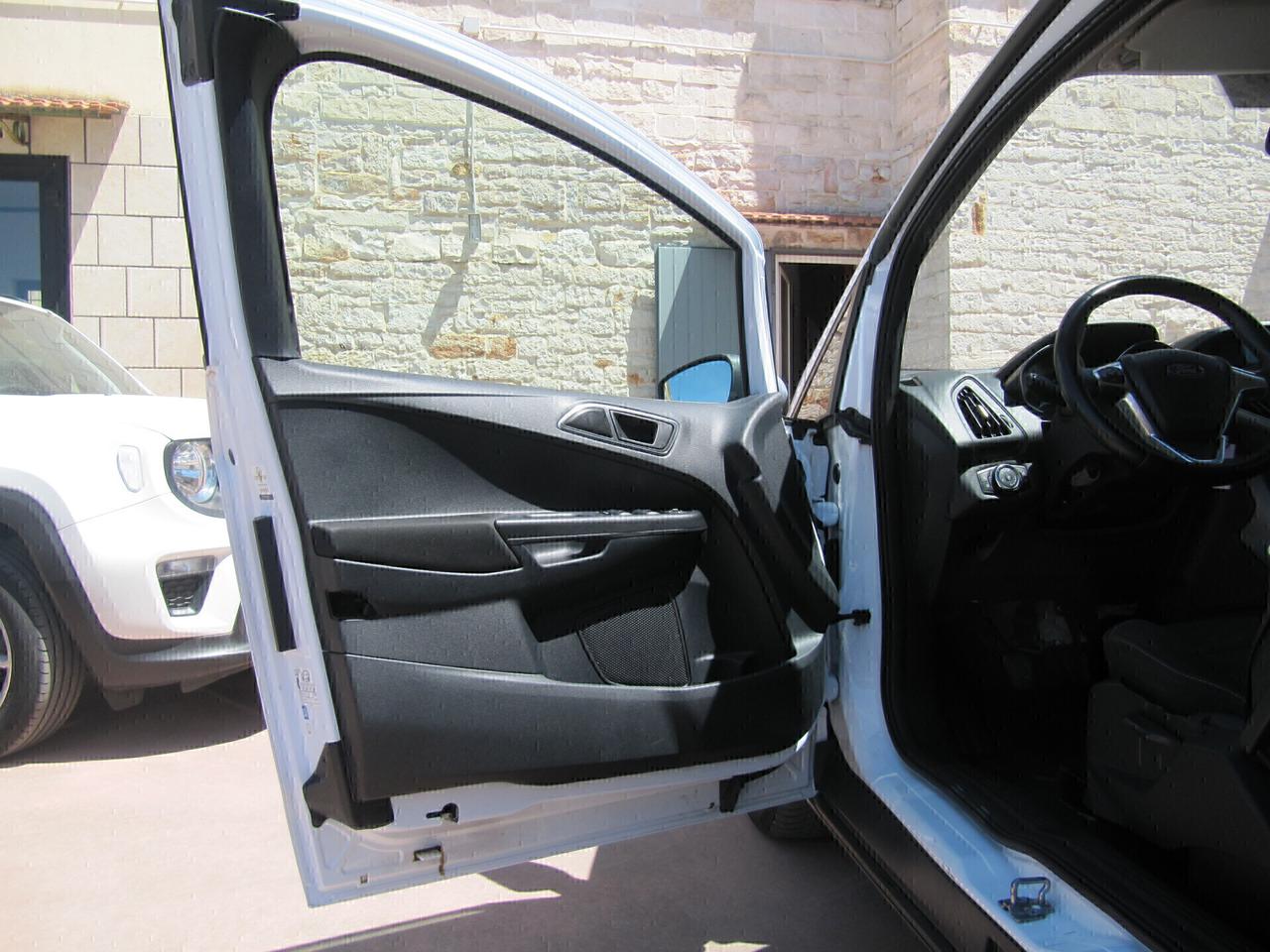 Ford B-Max cil.1.4- 90 CV GPL Titanium