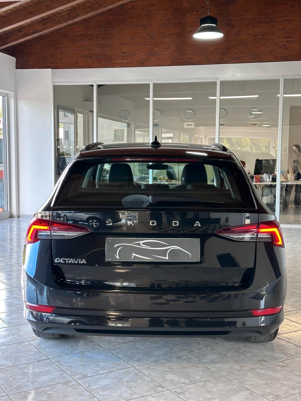 Skoda Octavia 2.0 TDI EVO SCR 150 CV DSG Wagon Executive 2023