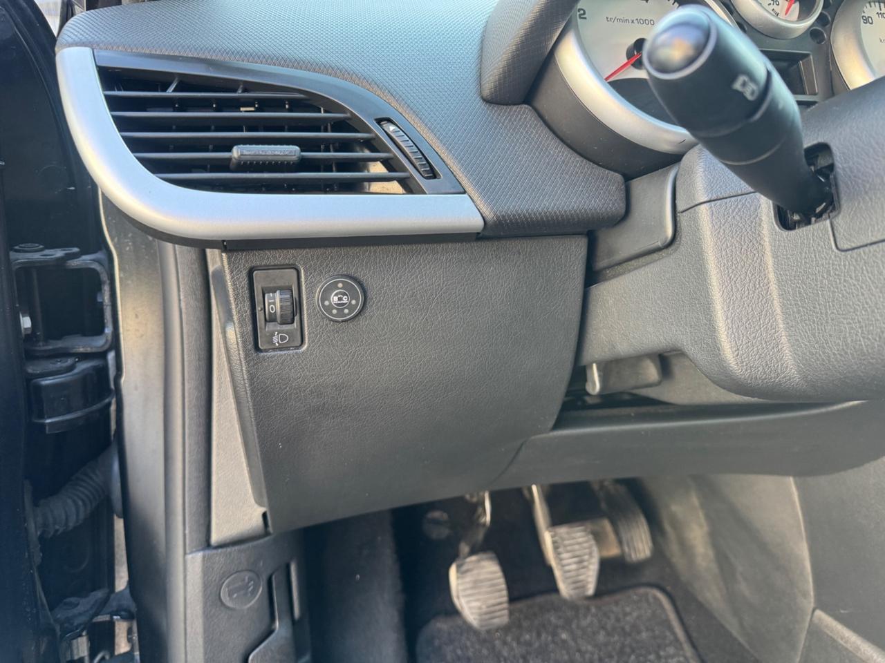 Peugeot 207 1.4 GPL 75CV 2010