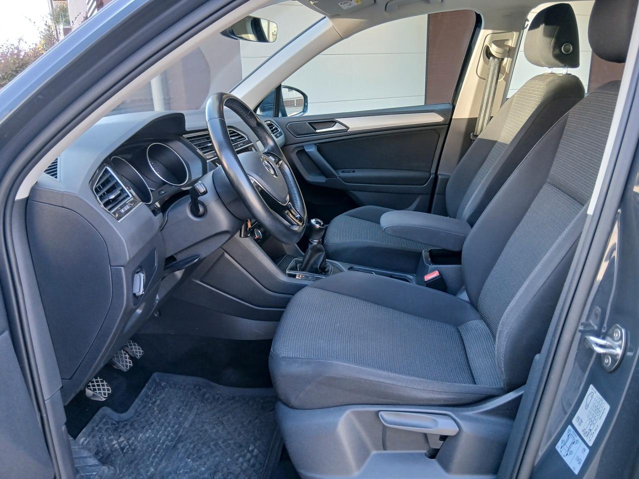 Volkswagen Tiguan 1.5 TSI Urban ACT BlueMotion Technology tua a €199 mese
