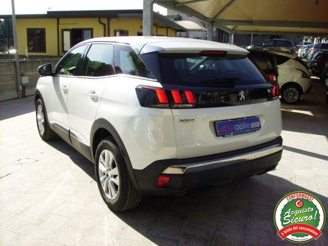 PEUGEOT 3008 BlueHDi 130 S&S EAT8 Business