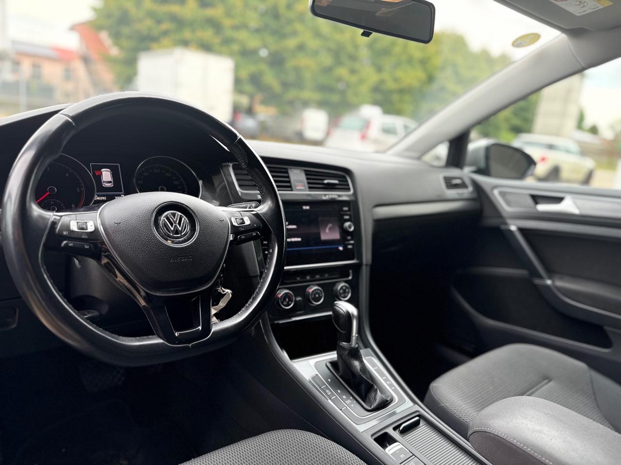 Volkswagen Golf Variant 1.6 TDI 115 CV Trendline BMT