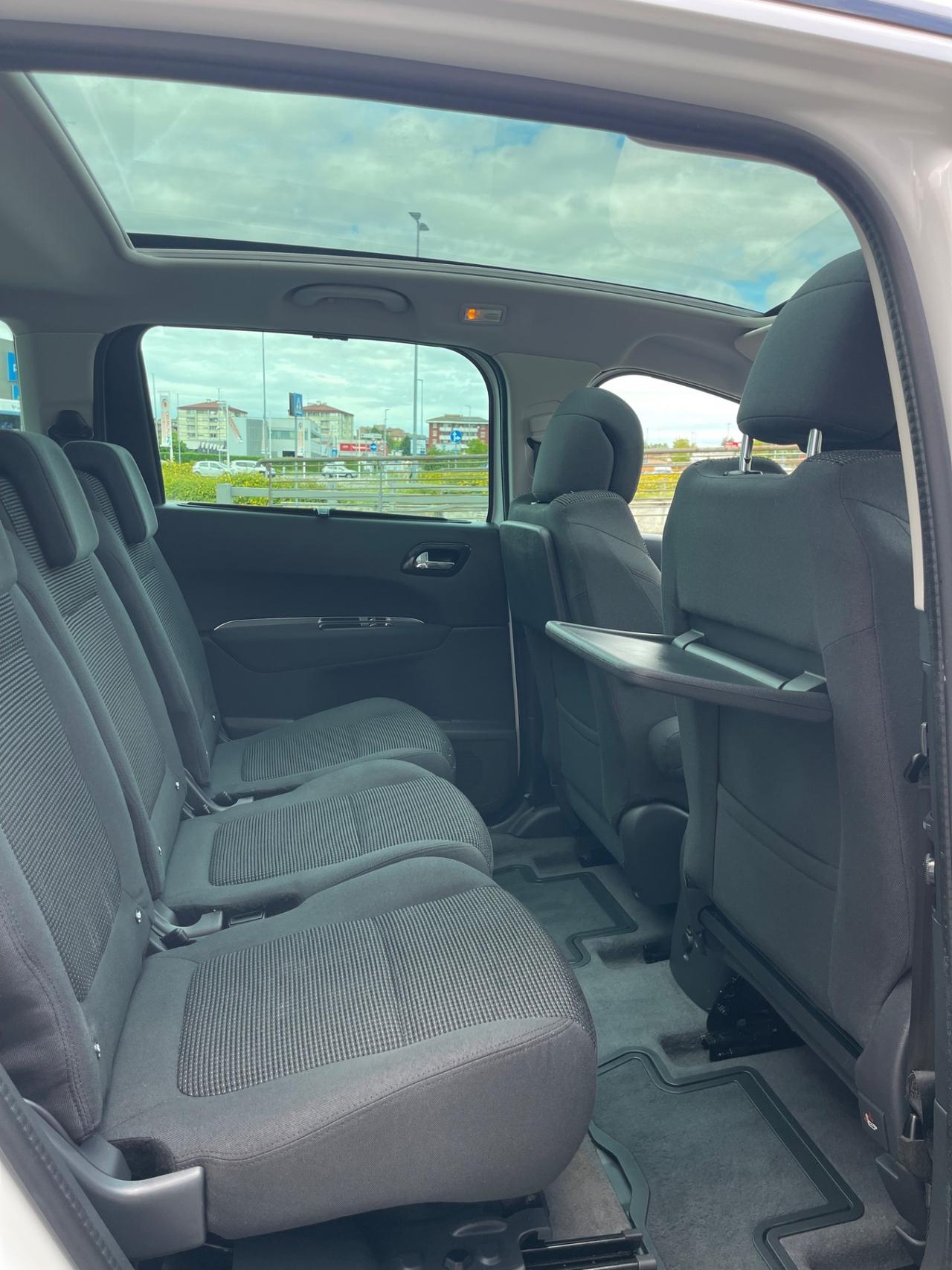 Peugeot 5008 BlueHDi 120 S&S Allure
