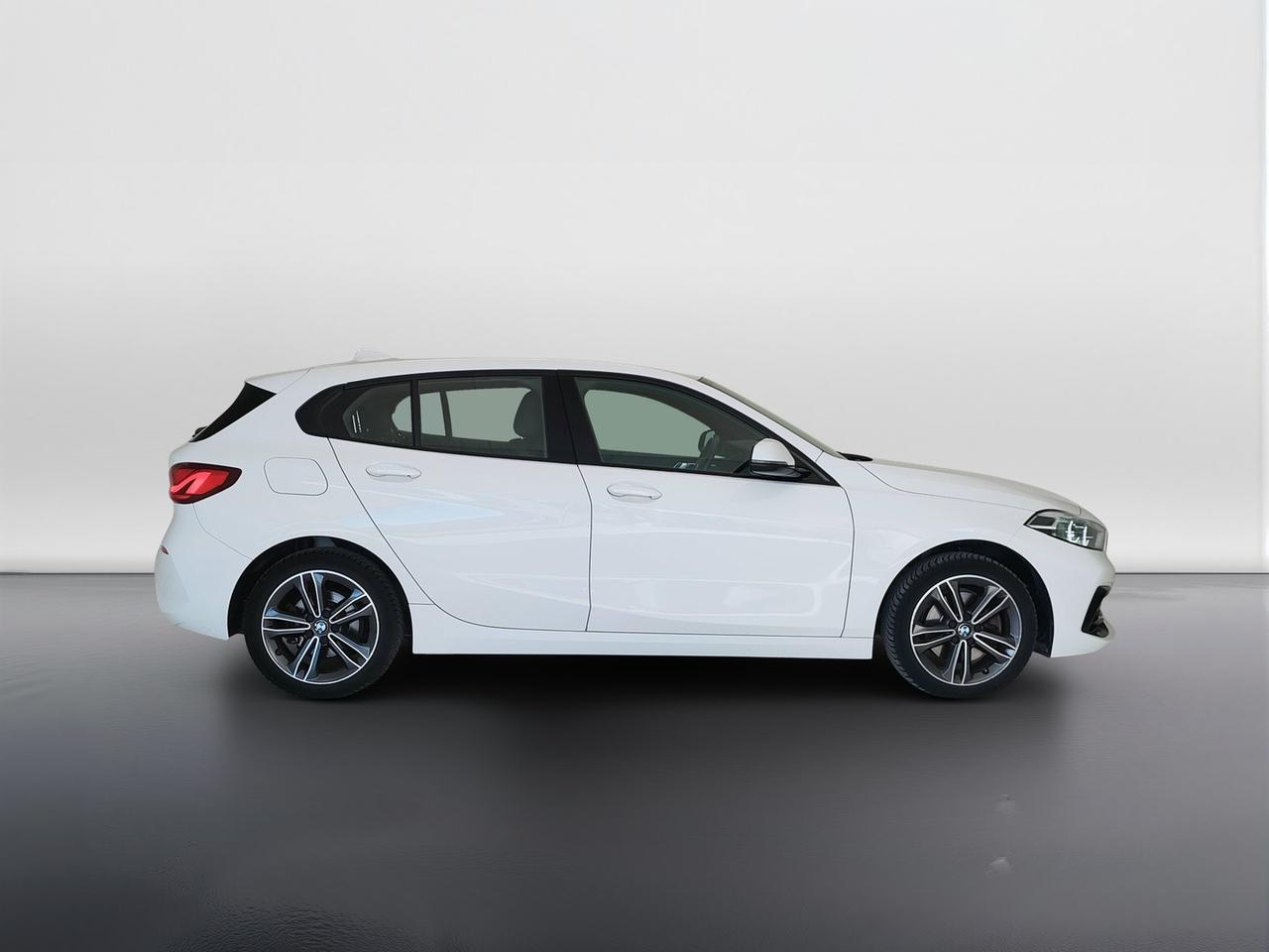 BMW Serie 1 F40 - 116d Sport auto