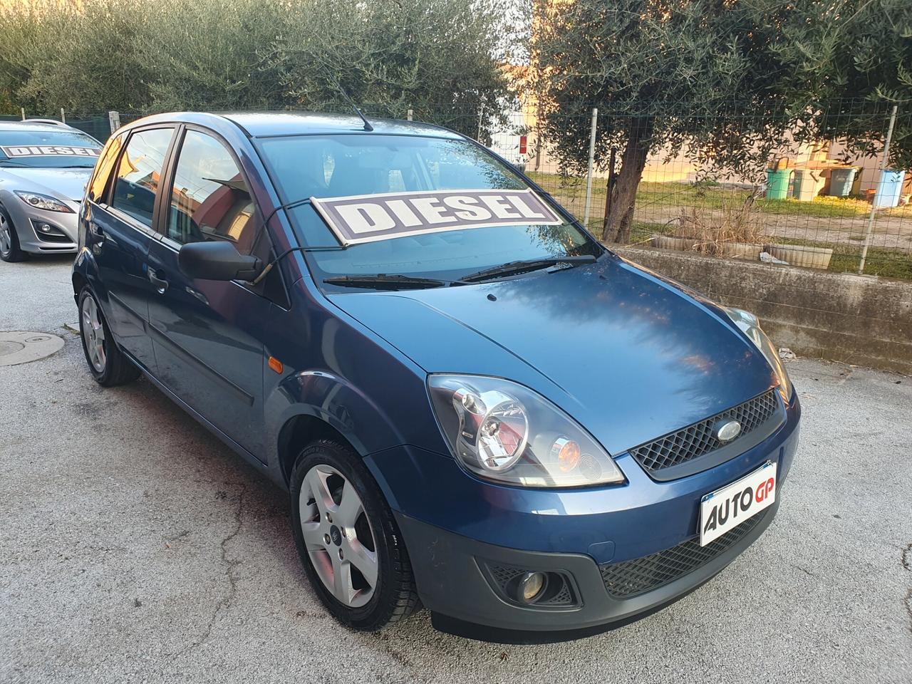 Ford Fiesta 1.4 TDCi 5p. Neopatentati manuale 2006