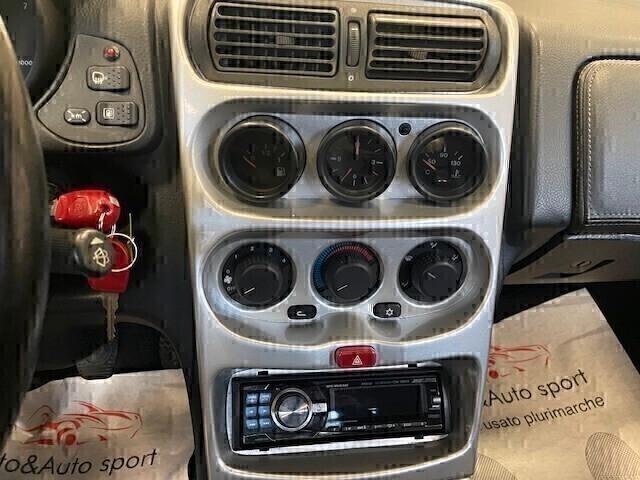 Alfa Romeo GTV Spider 2.0i 16V Twin Spark cat