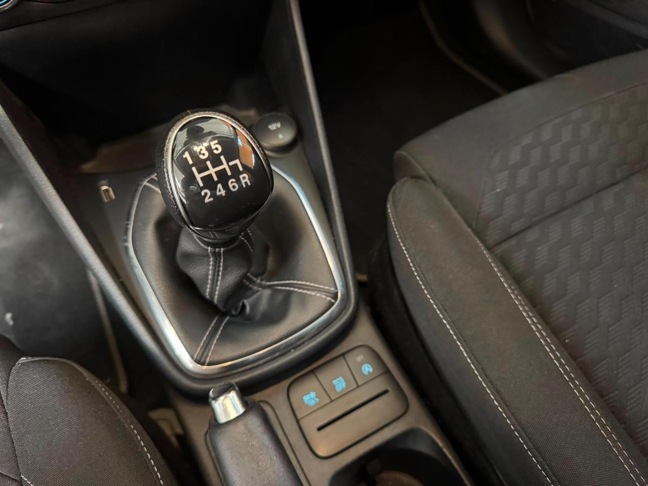 Ford Fiesta 1.0 Ecoboost Hybrid 125 CV 5 porte ST-Line
