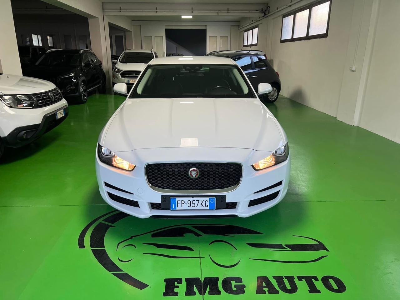 Jaguar XE 2.0 D 180 CV Portfolio