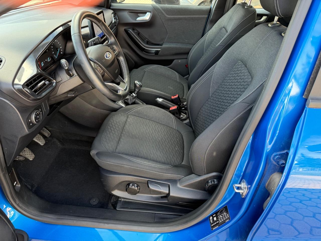 Ford Puma 1.0 EcoBoost Hybrid 125 CV S&S Titanium ok neopatentati