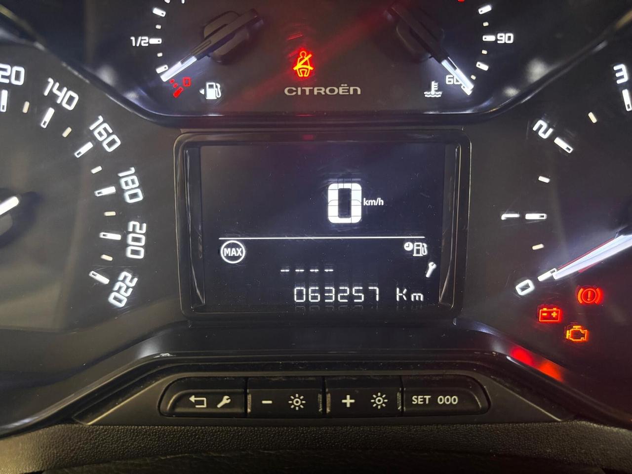 CITROEN C3 ANNO 2019 BZ 1.2 ADATTA NEOPATENTATI KM 63 MILA