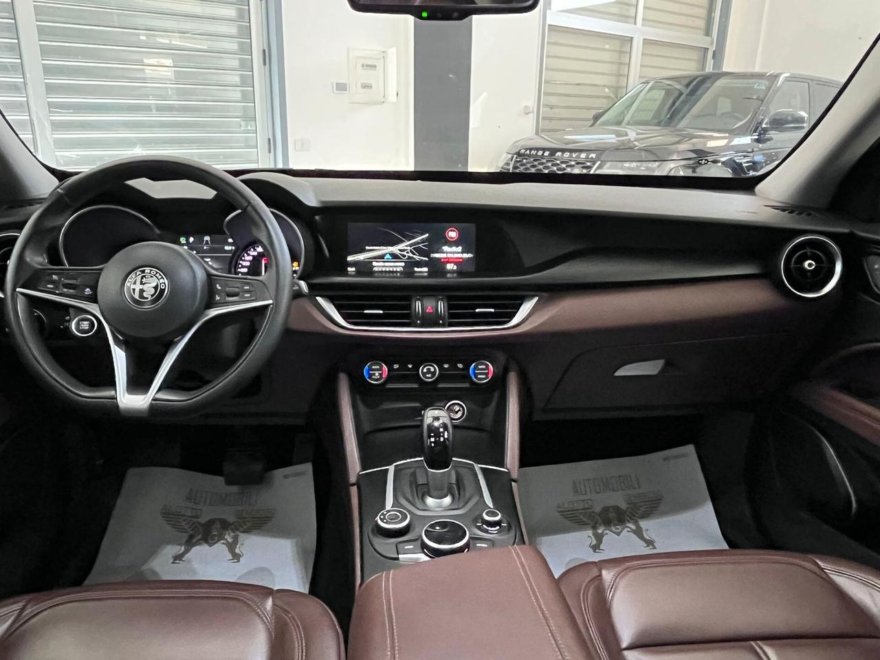 Alfa Romeo Stelvio 2.2 180 CV AT8