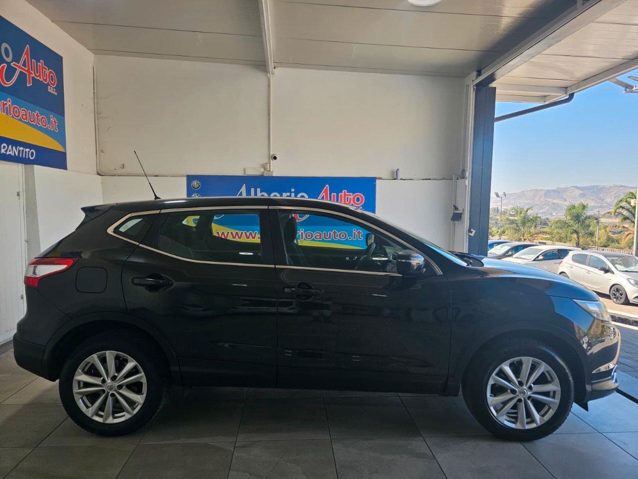 Nissan Qashqai 1.5 dci Acenta Premium 110cv