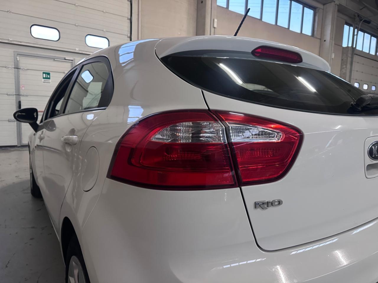 Kia Rio 1.2 CVVT 5p. EX