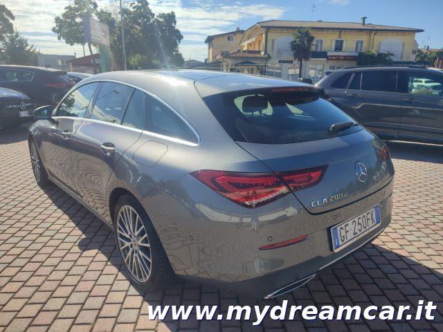 MERCEDES-BENZ CLA 200 d Automatic Shooting Brake Sport