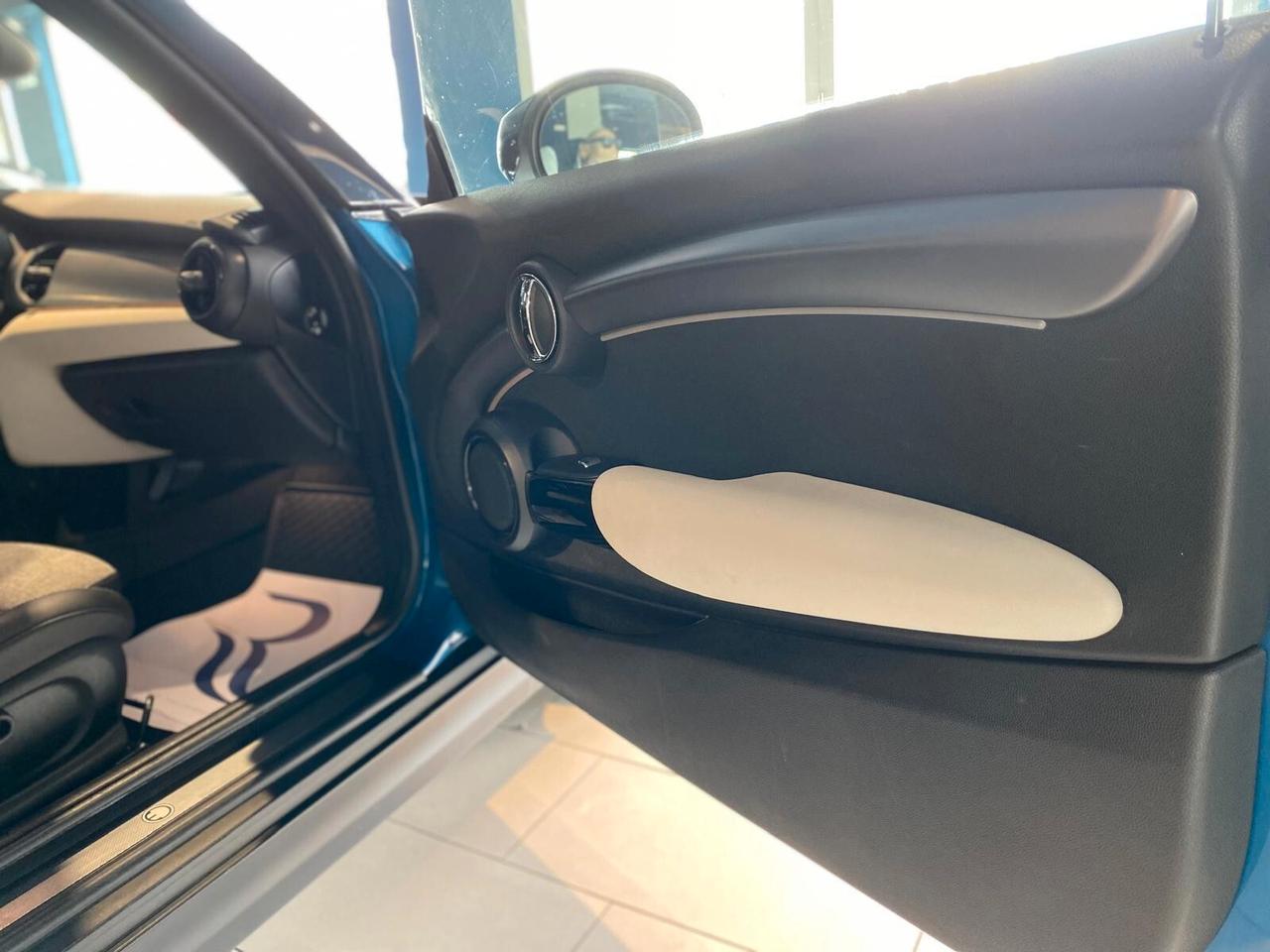 Mini Full Electric Cooper SE Yours