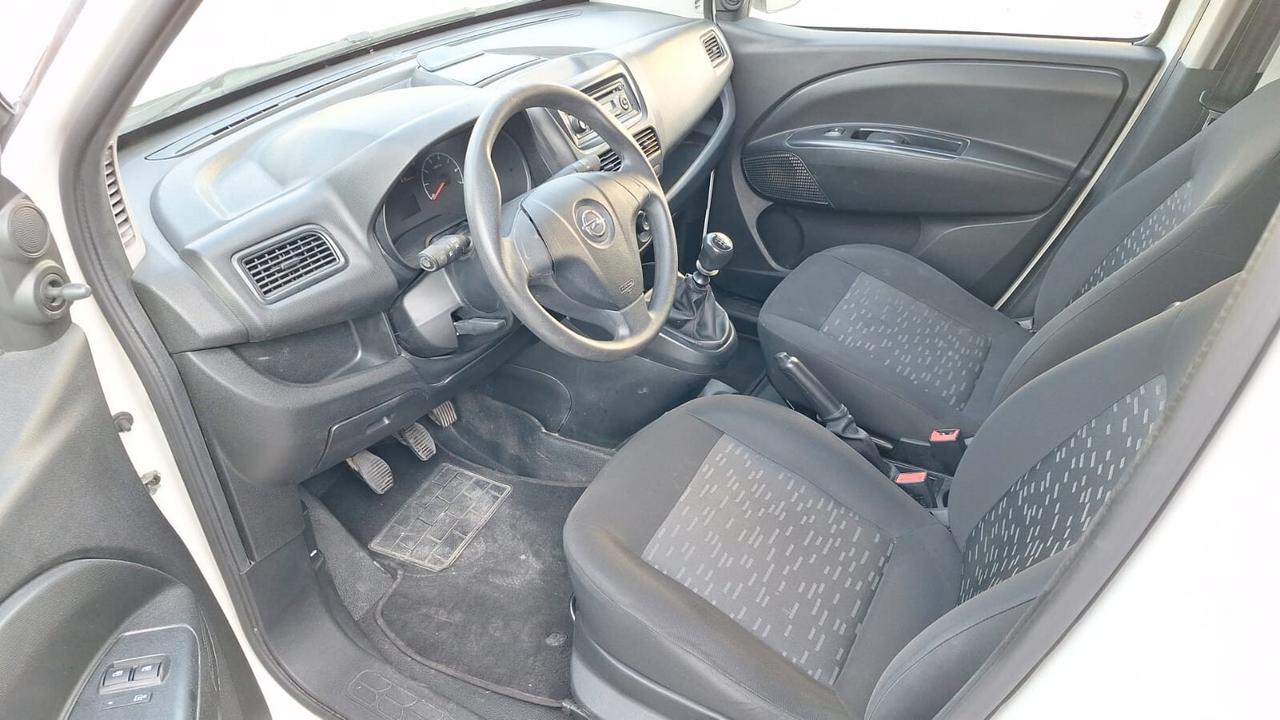 Opel Combo 1.4i 95CV PC-TN Van (750kg) E6