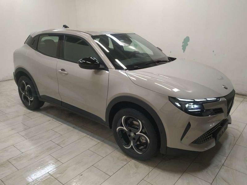 Alfa Romeo Junior 1.2 ibrida 145cv edct6