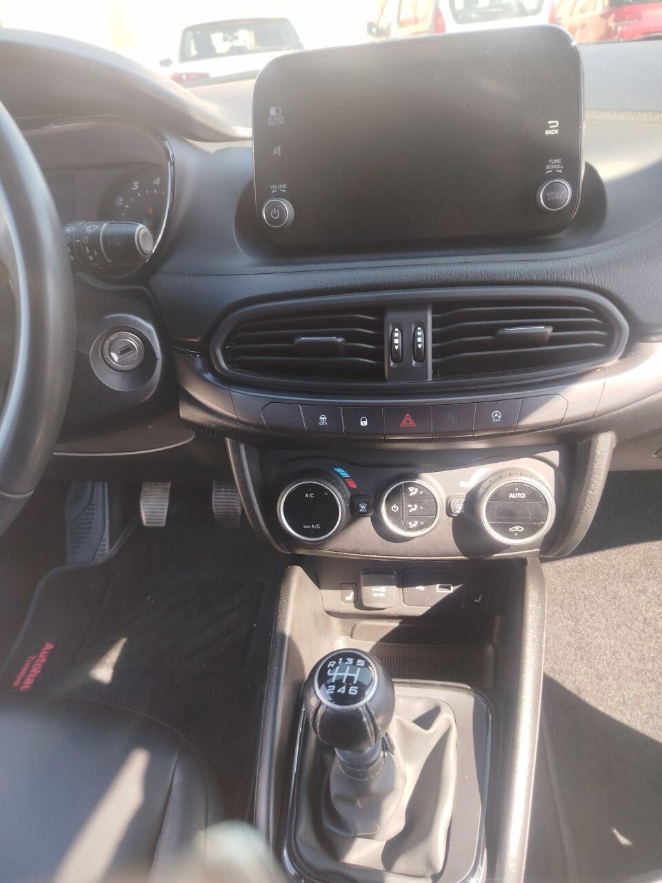 Fiat Tipo 1.4 T-Jet 120CV SW S-Design