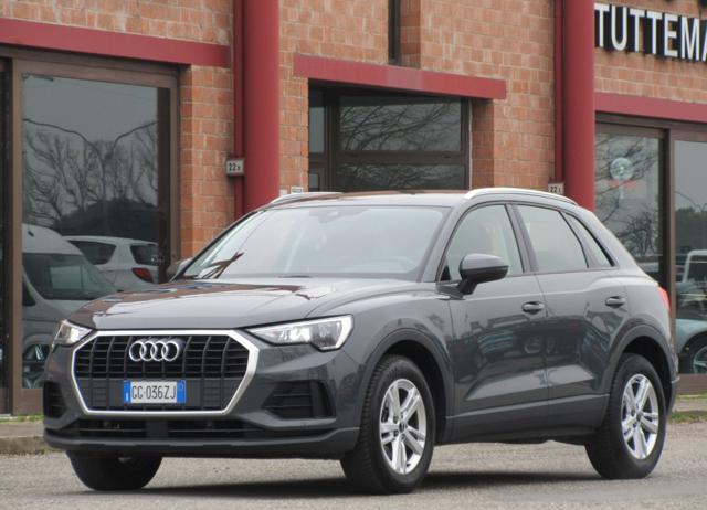 AUDI Q3 35 TDI S tronic Business