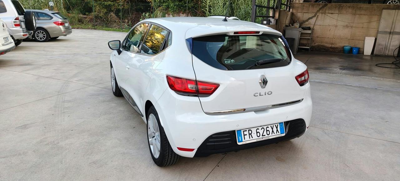 Renault Clio dCi 8V 90 CV 5 porte Duel