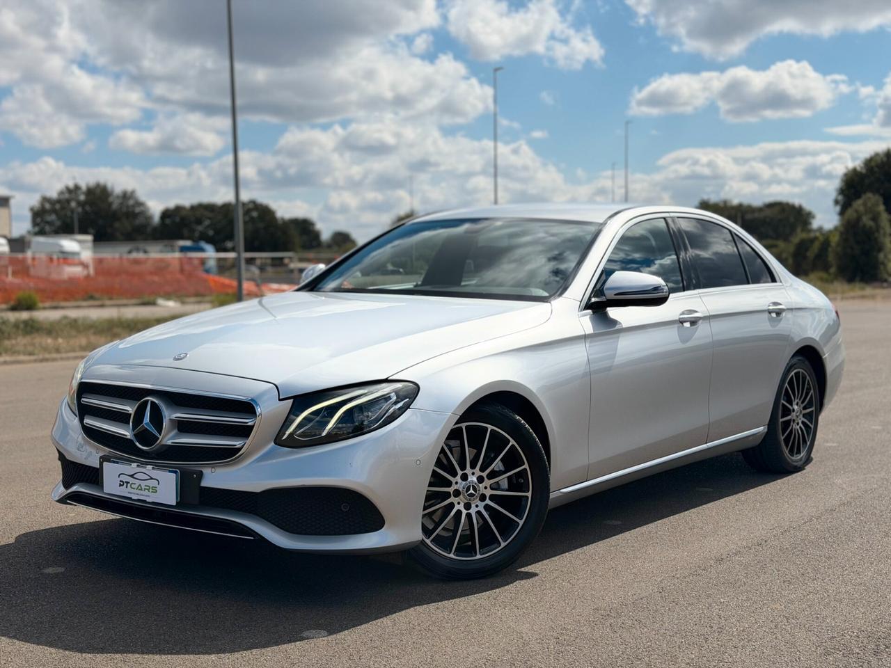 Mercedes-benz E 220d 194cv Executive Led*Pelle*Navi
