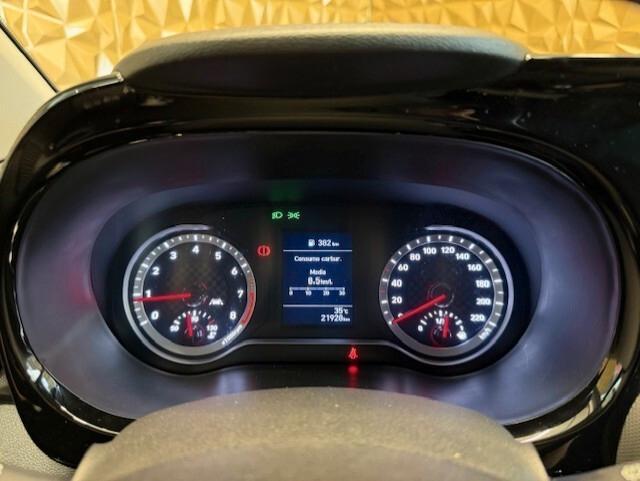 Hyundai i10 1.0 MPI Tech GPL