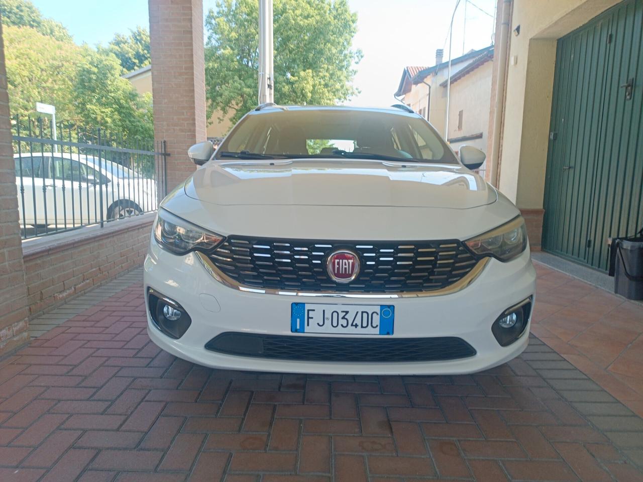 Fiat Tipo 1.4 SW Lounge