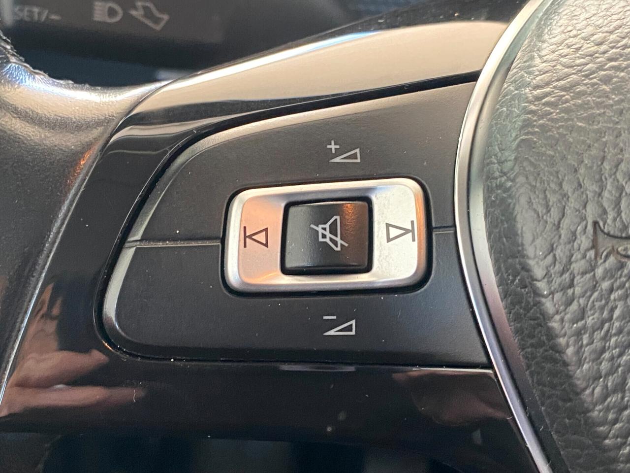 VOLKSWAGEN UP ! 1.0 60 CV 5 PORTE MOVE UP