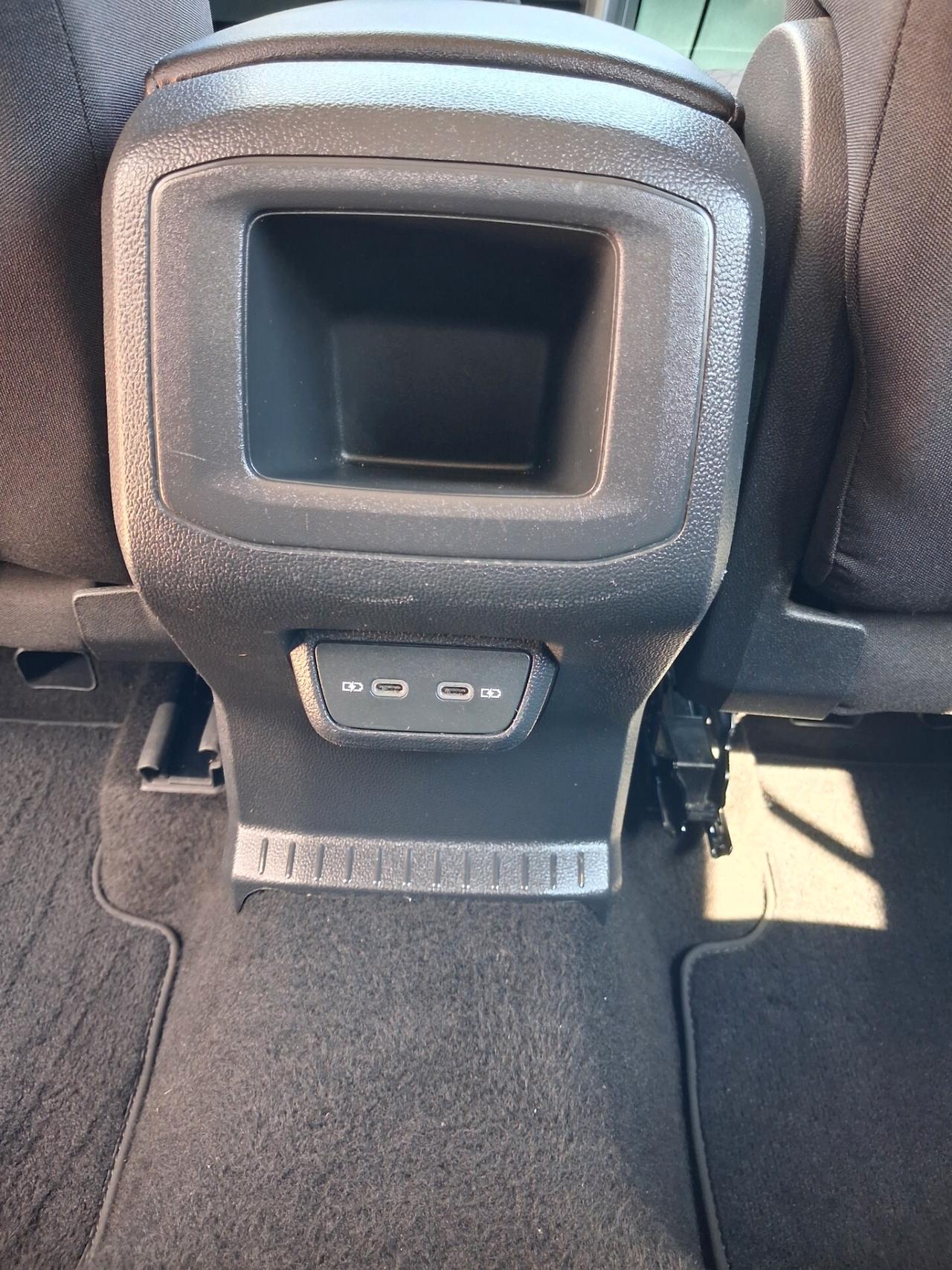 Volkswagen T-Cross 1.0 TSI Style anno 2023