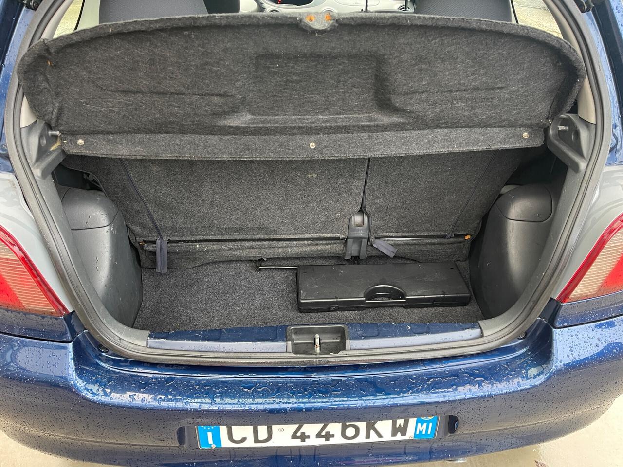 TOYOTA YARIS 1.3i 64KW BENZINA EURO4