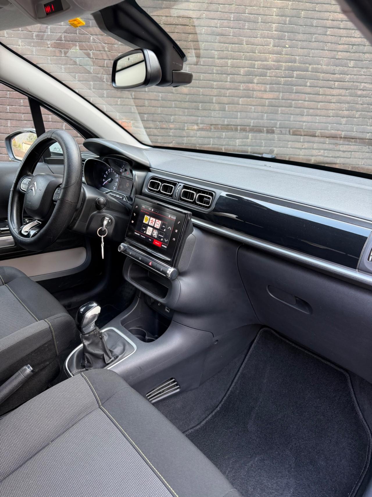 Citroen C3 PureTech 82 Shine