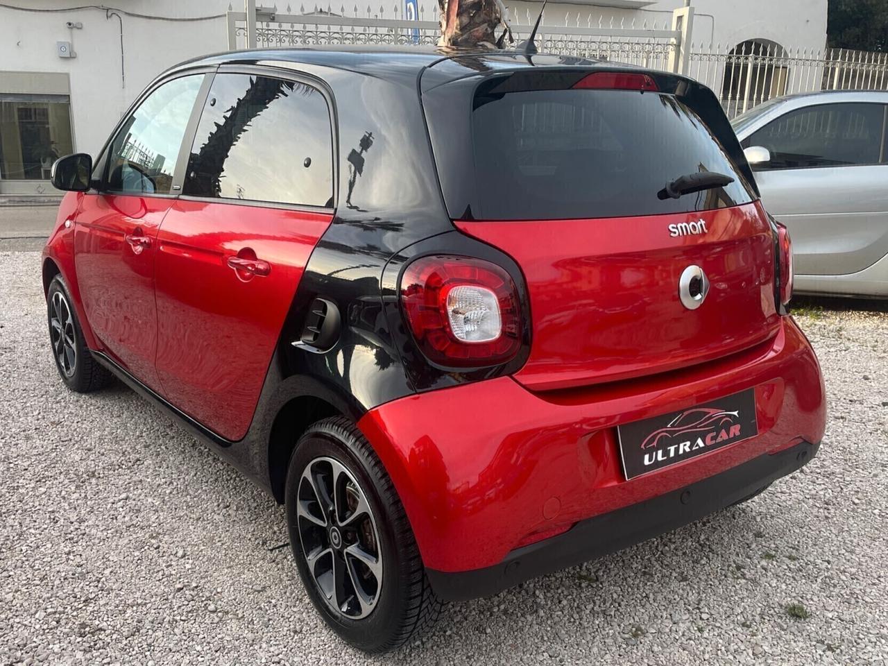Smart ForFour 70 1.0 twinamic Passion LED NAVI