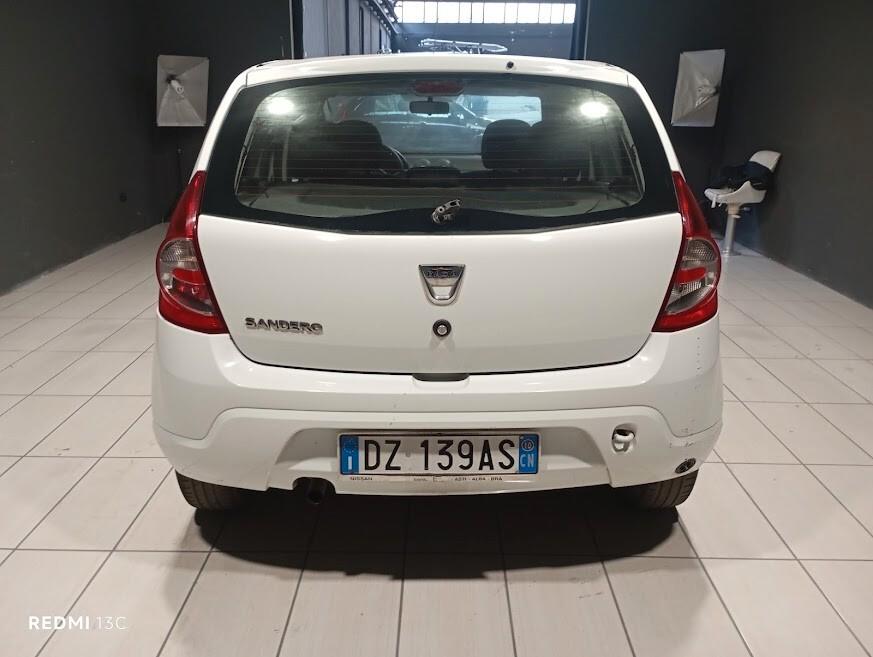 Dacia Sandero del 2010 GPL FINO AL 2031