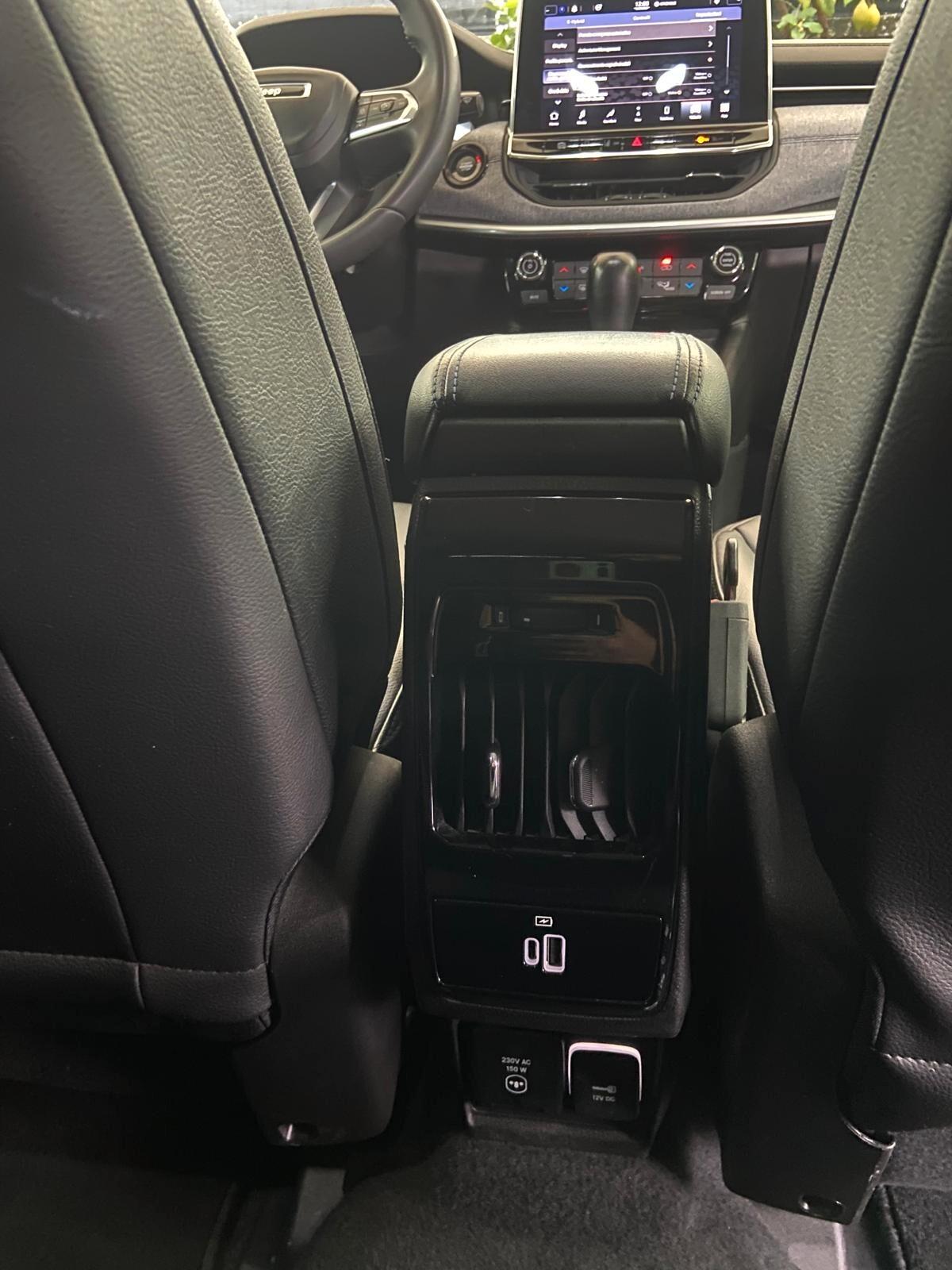 Jeep Compass 1.3 Turbo T4 190 CV PHEV AT6 4xe Longitude