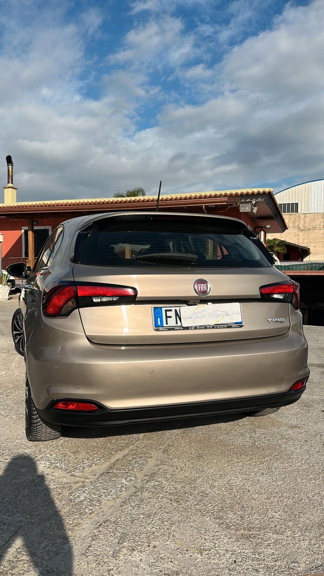 Fiat Tipo 1.3 Mjt S&S SW Lounge