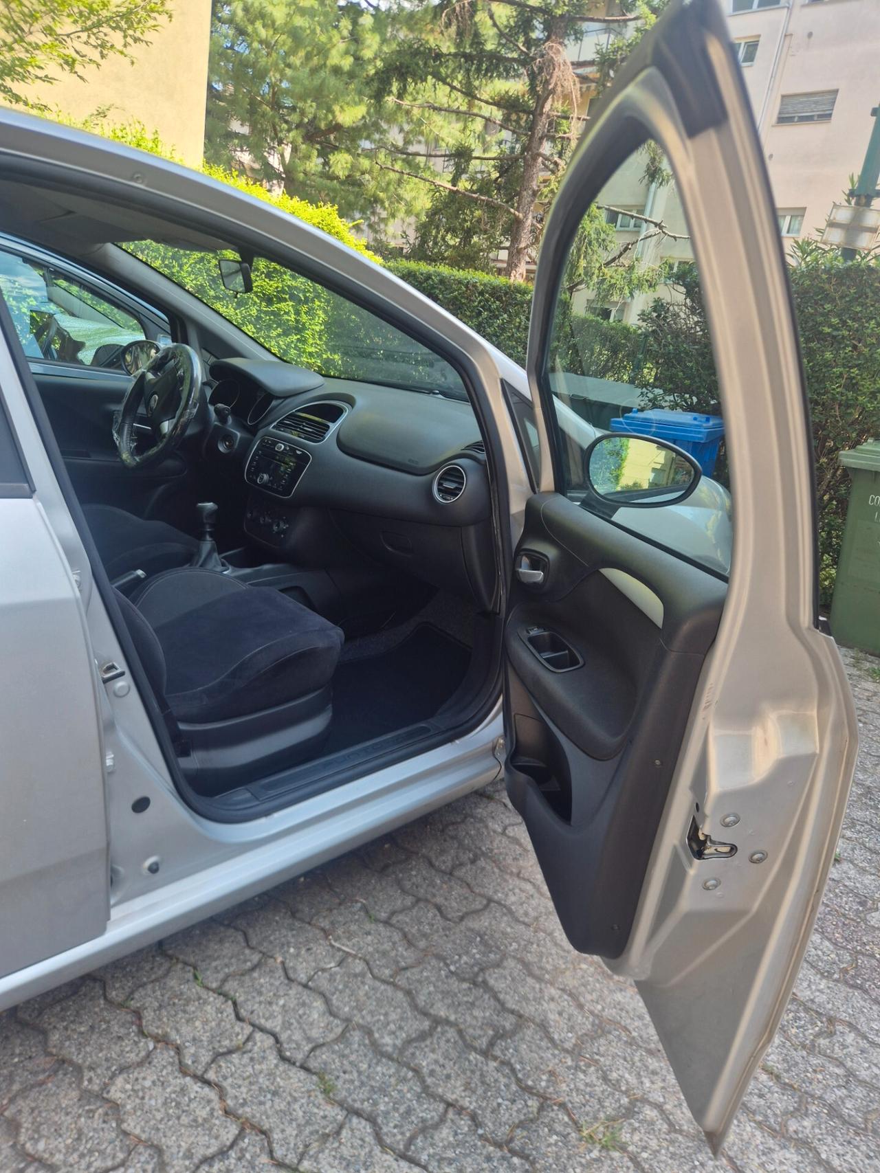 Fiat Punto 1.2 benzina euro 6 lounge