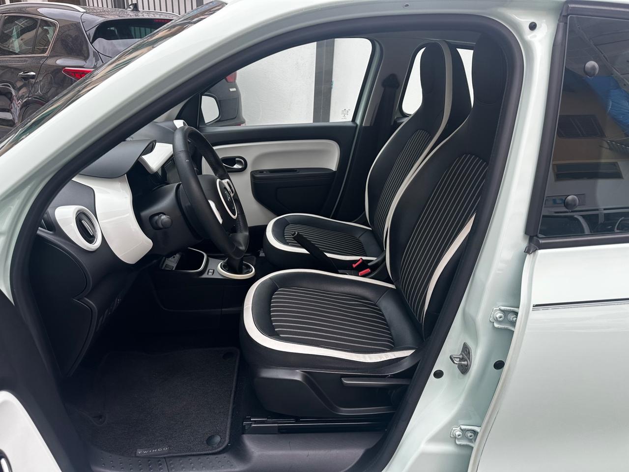 Renault Twingo SCe 65 CV Intens