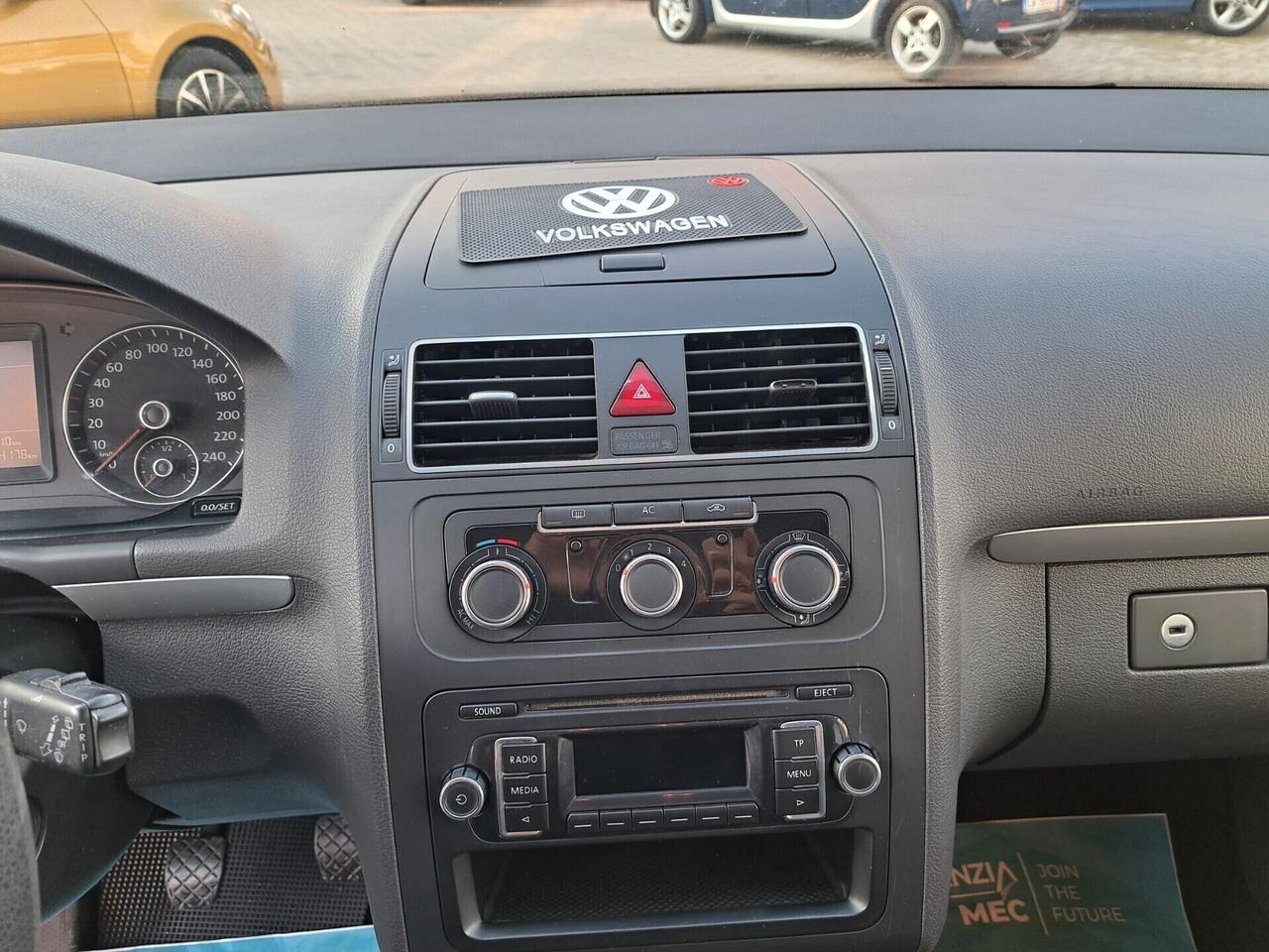 Volkswagen Touran 7 posti / 1.6 /105 cv