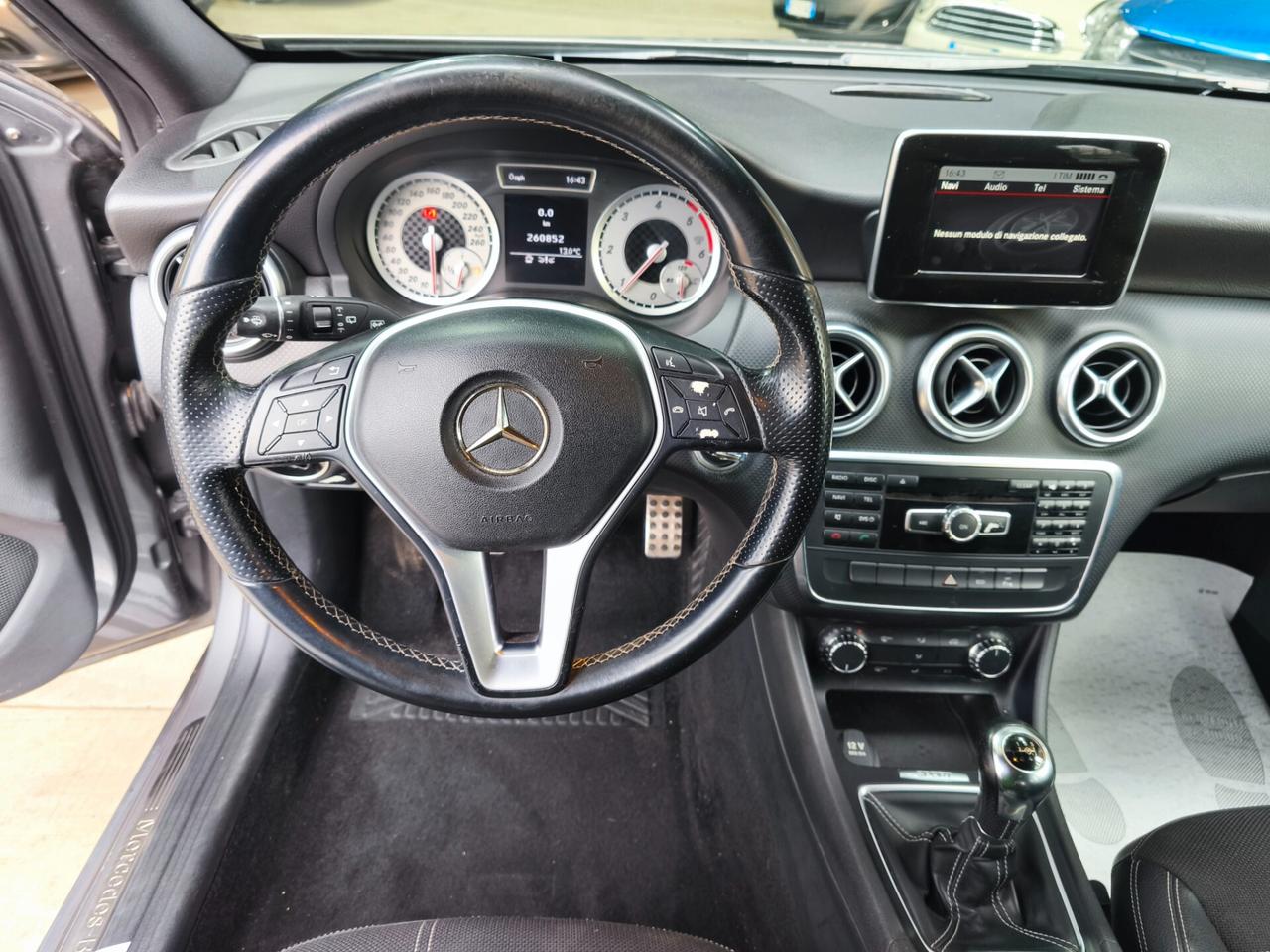 Mercedes-benz A 180 CDI BlueEFFICIENCY Sport AMG