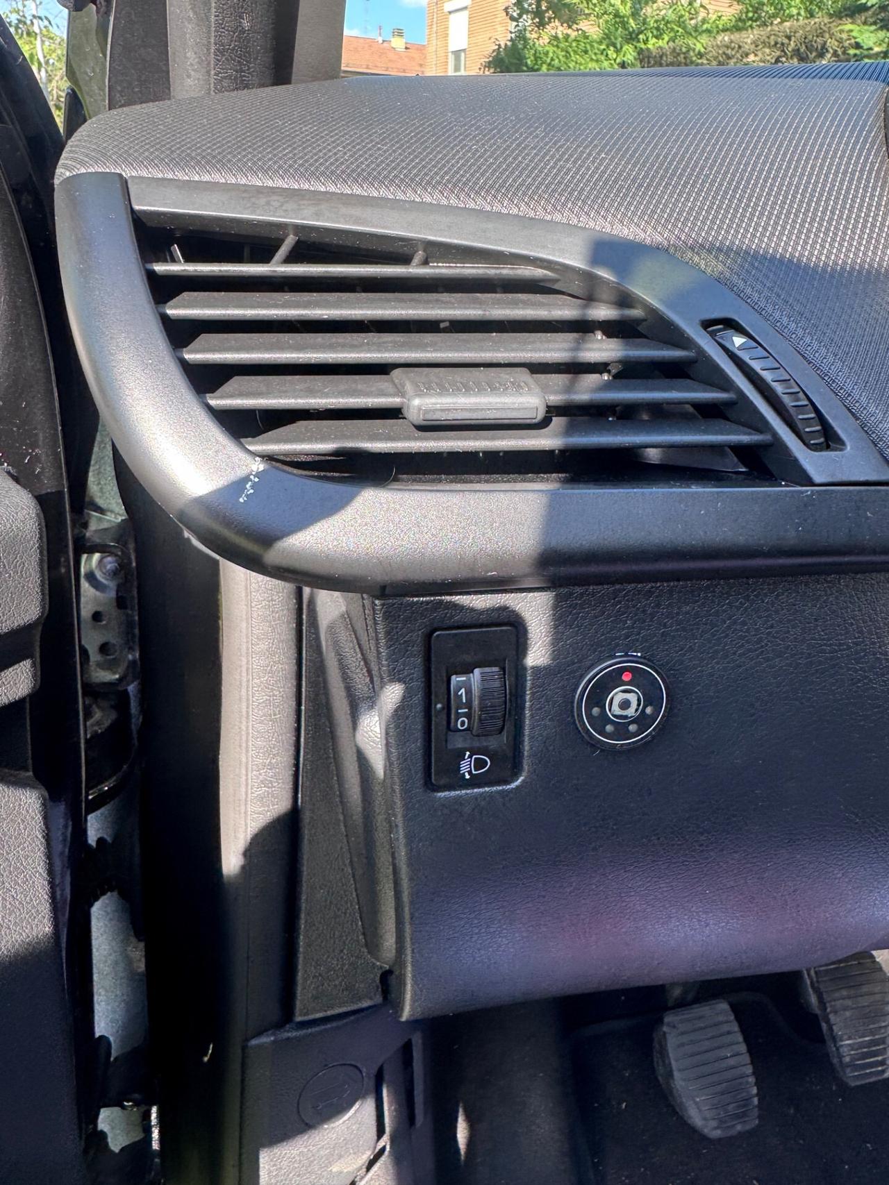 Peugeot 207 1.4 8V 75CV 5p. Energie Sport ECO GPL