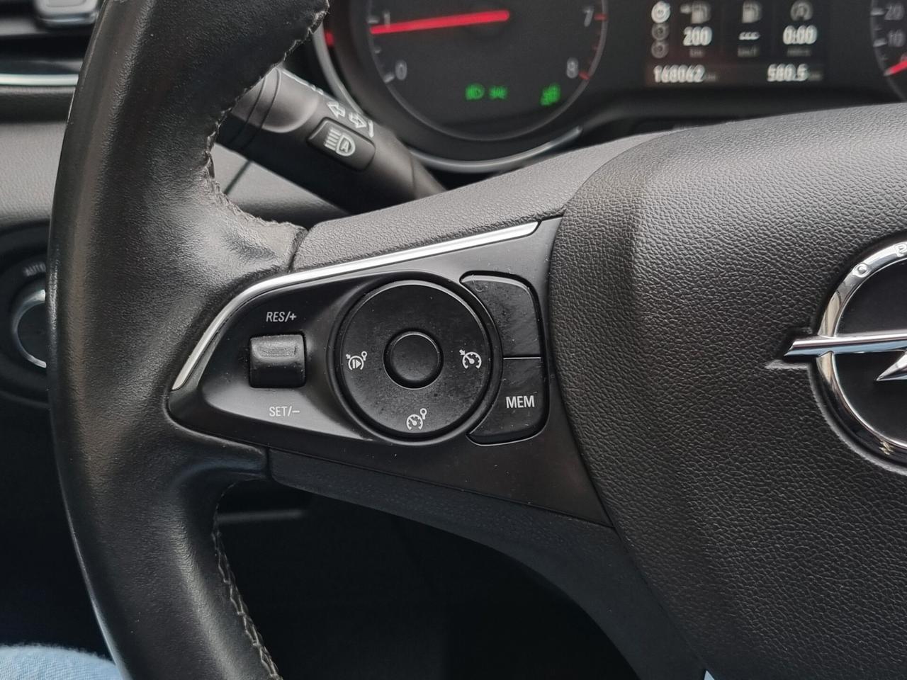 Opel Grandland X 1.5 diesel Ecotec Start&Stop Business