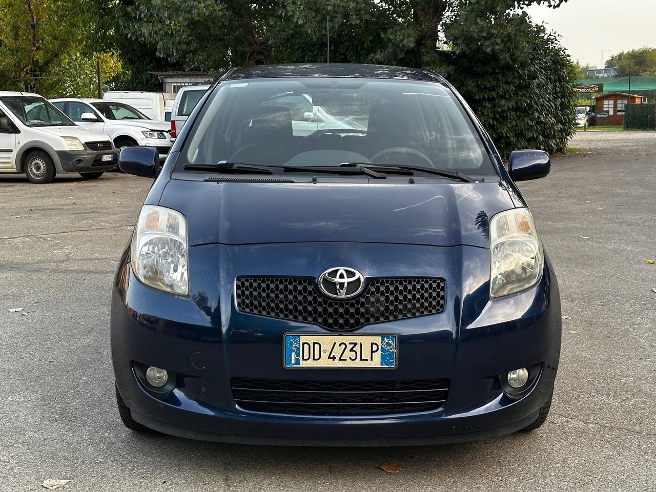 Toyota Yaris 1.4 D-4D 5 porte Sol