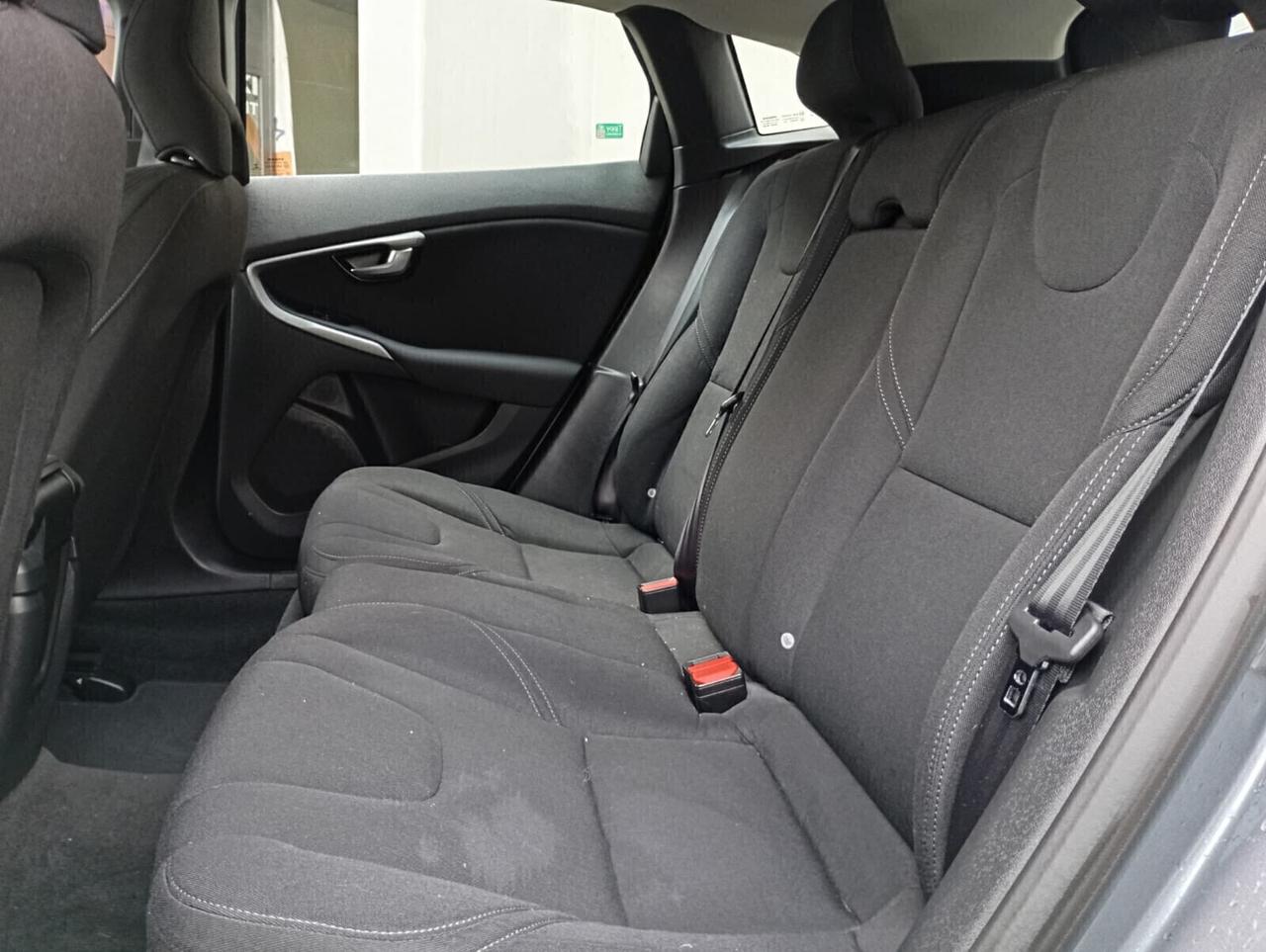 Volvo V40 D2 Geartronic Kinetic 120CV