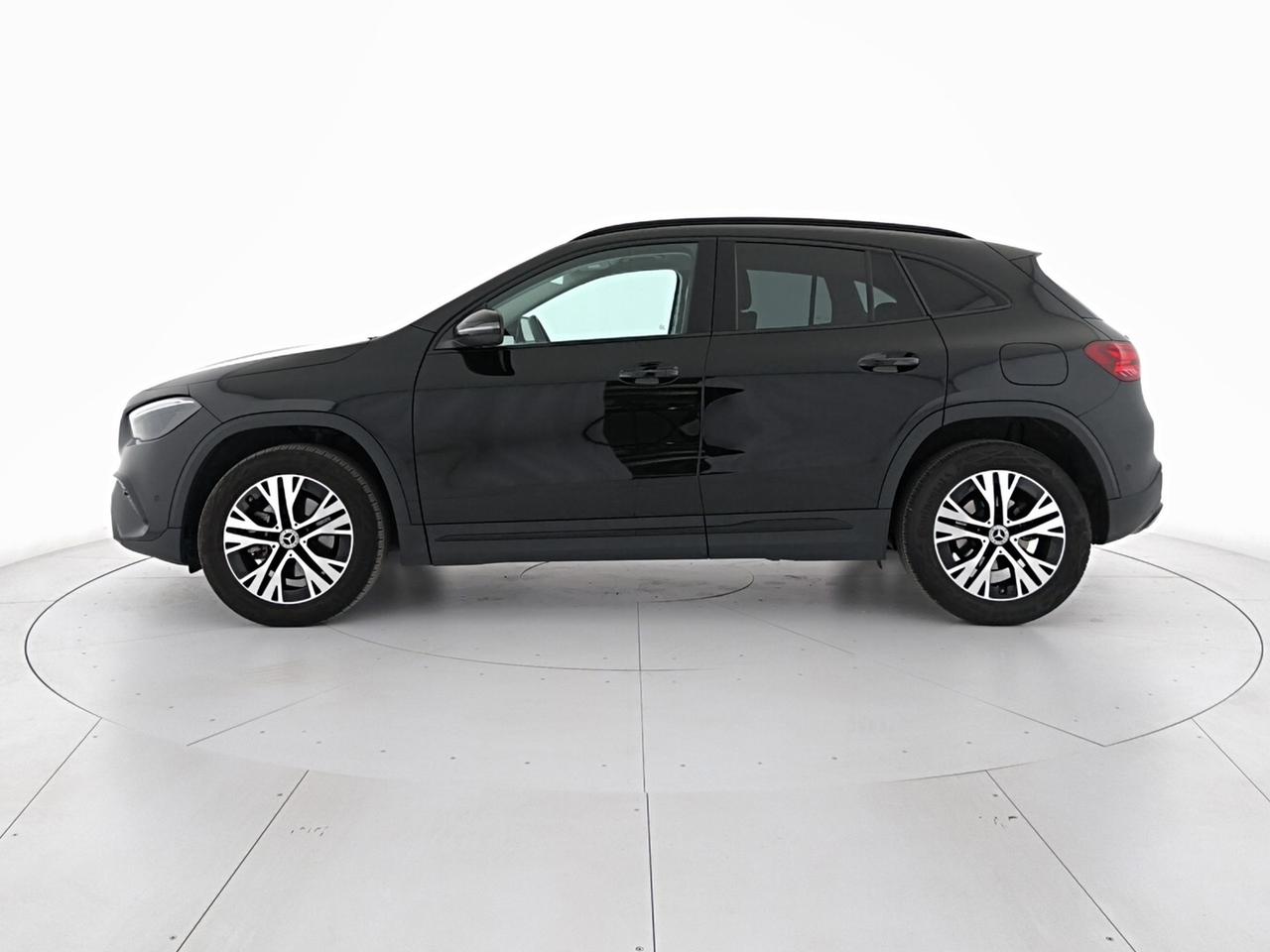Mercedes GLA 200 d Progressive Advanced