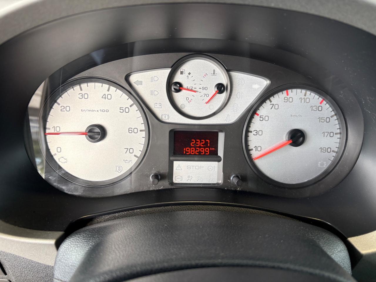 Peugeot Partner Tepee 1.6 HDi 92CV Premium