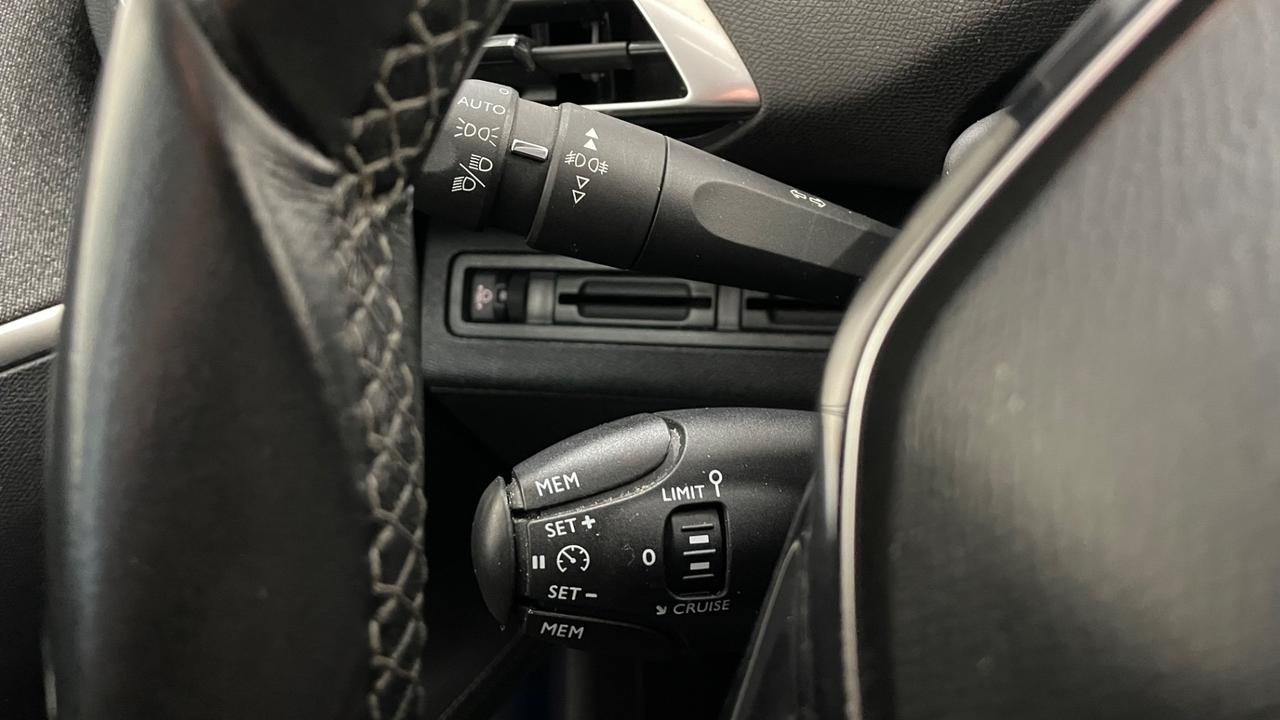 Peugeot 3008 BlueHDi 130 S&S Allure