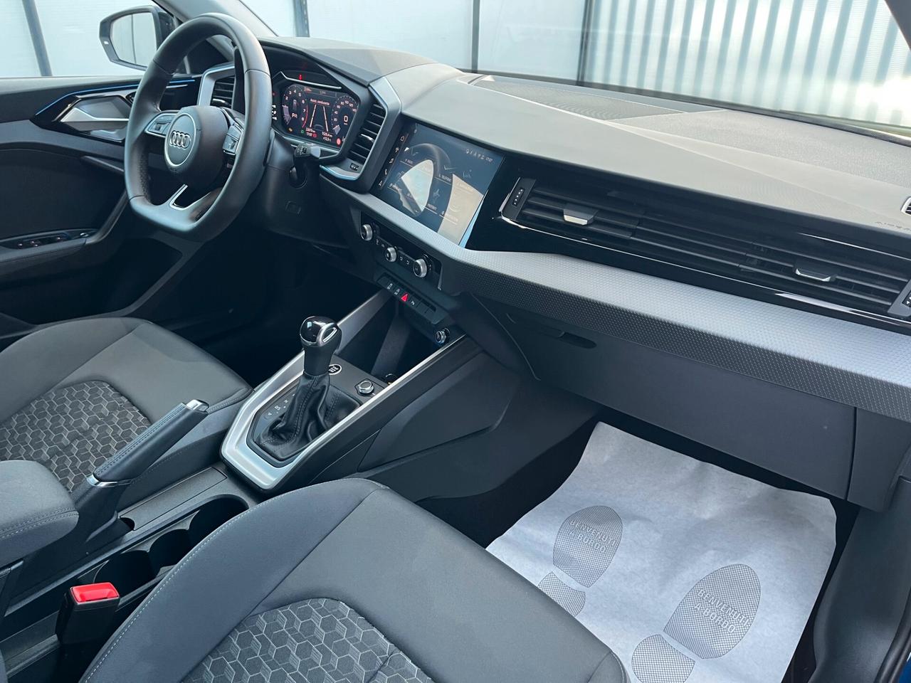 Audi A1 SPB 30 TFSI S tronic line edition