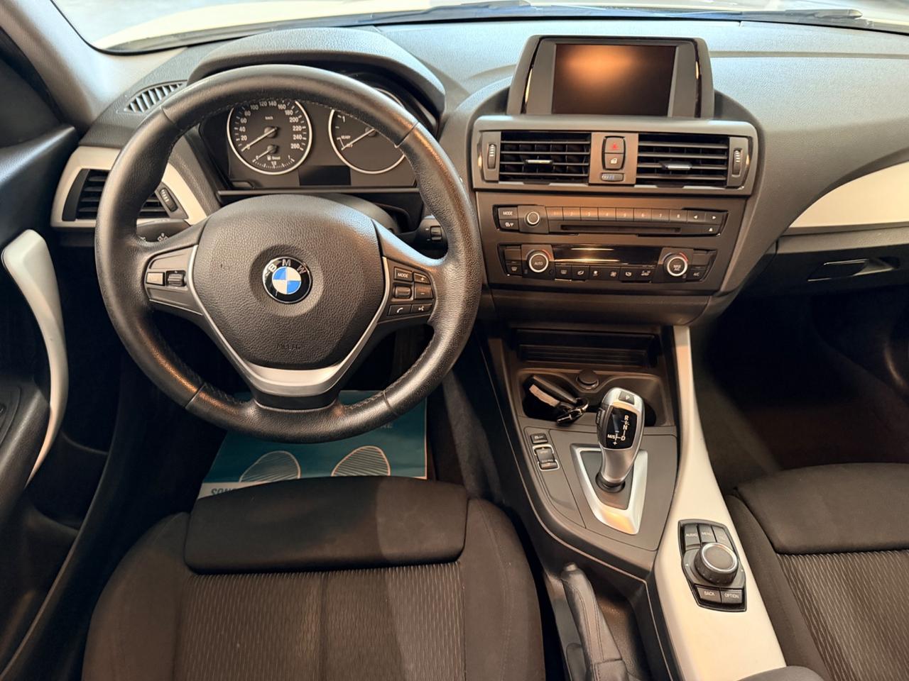 Bmw 118 118d 5p. Sport