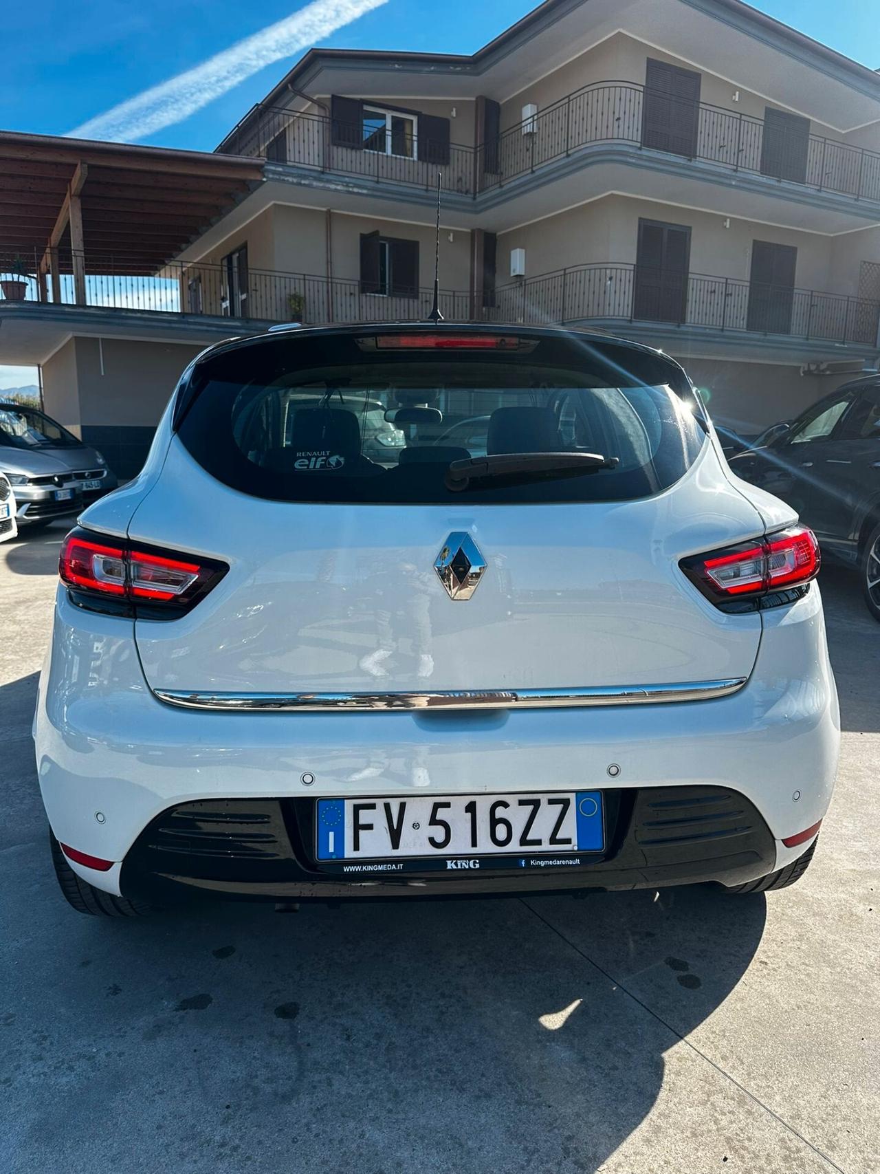 Renault Clio TCe 12V 90 CV GPL 5 porte Moschino Intens